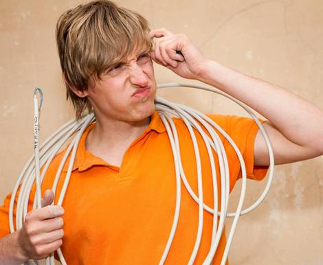 Kabel verlegen Foto: Kristin Gründler/Fotolia.com Kabel verlegen, Foto: Kristin Gründler/Fotolia.com