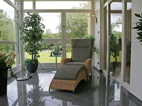 Kaltwintergarten, Foto: kickers / iStock