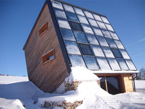 04 Sonnenhaus Energetikhaus100 Sonnenhaus, Hanglagen, Heizperiode, Kollektorfläche, Solarenergie, Sonnenstand