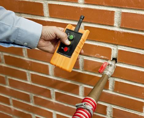Wärmedämmverbundsystem, WDVS, Alternative, Einblasdämmung, Kerndämmung, Foto: djd/Knauf Insulation GmbH