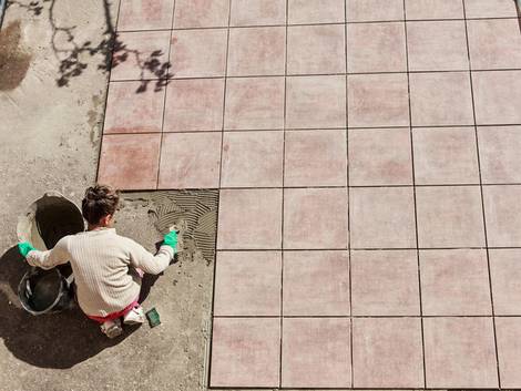 Terrassenplatten verlegen Moertel delkoo Terrassenplatten verlegen, diy, Mörtelbett, Foto: delkoo - fotolia.com