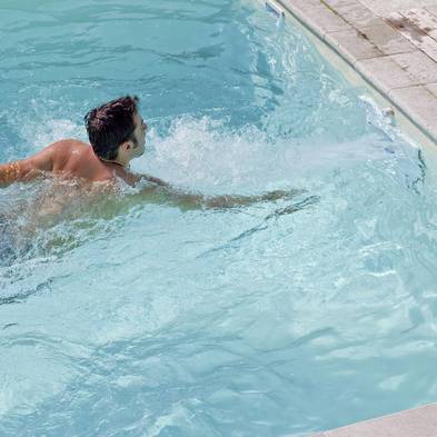 Swimmingpool Gegenstromanlage DWPool Swimmingpool, Pool selber bauen, Gegenstromanlage, Foto: D&W Pool / djd